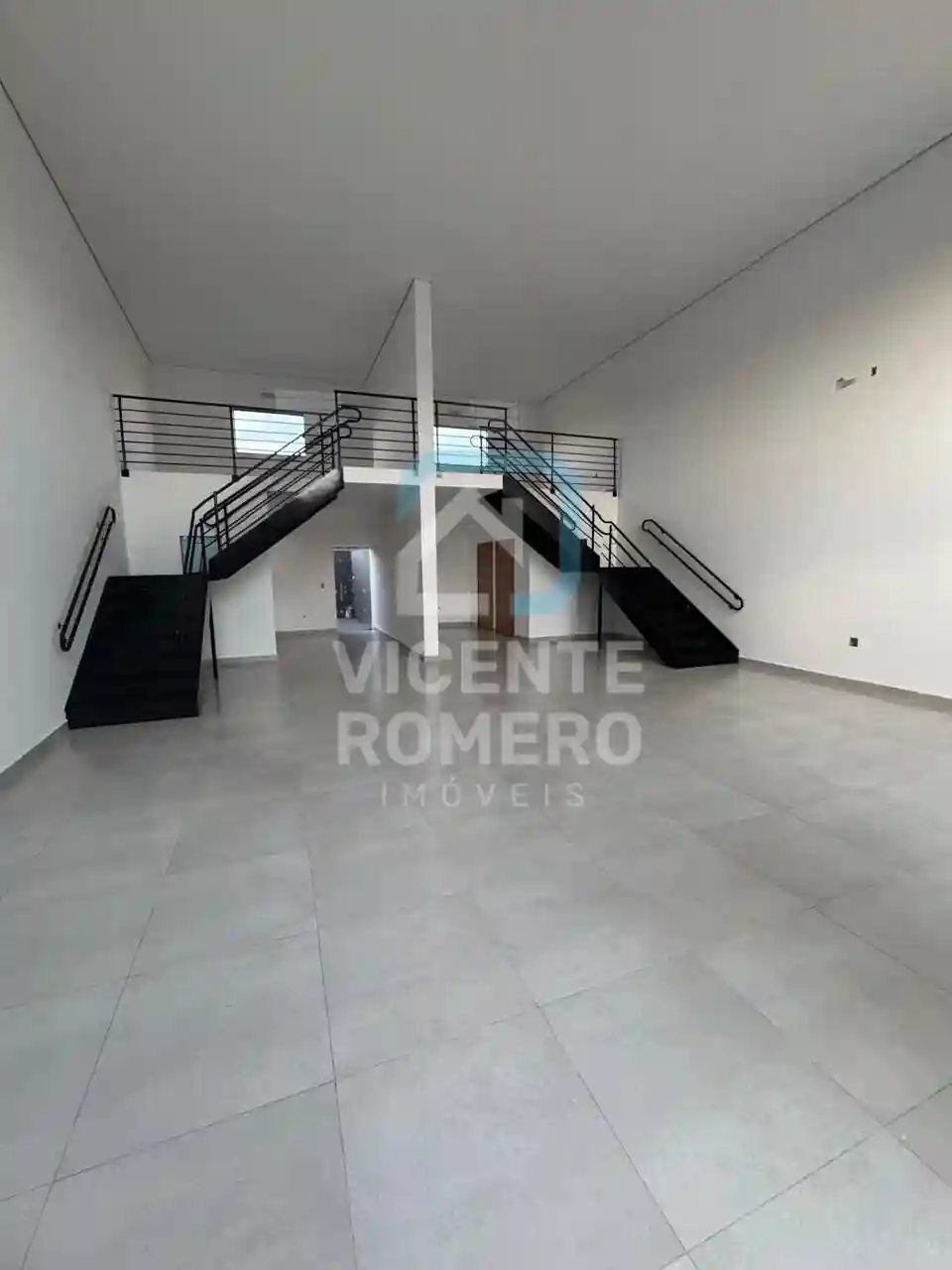 Loja / Salão / Ponto Comercial  para aluguel, 140m² — foto 3 de 16