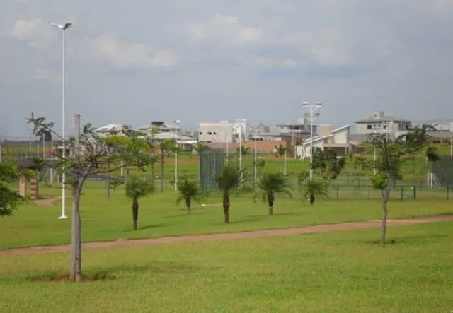 Terreno / Lote / Condomínio à venda — foto 5 de 5