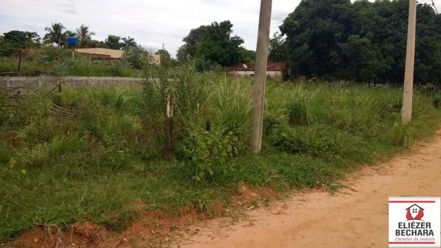 Terreno / Lote / Condomínio à venda — foto 2 de 2