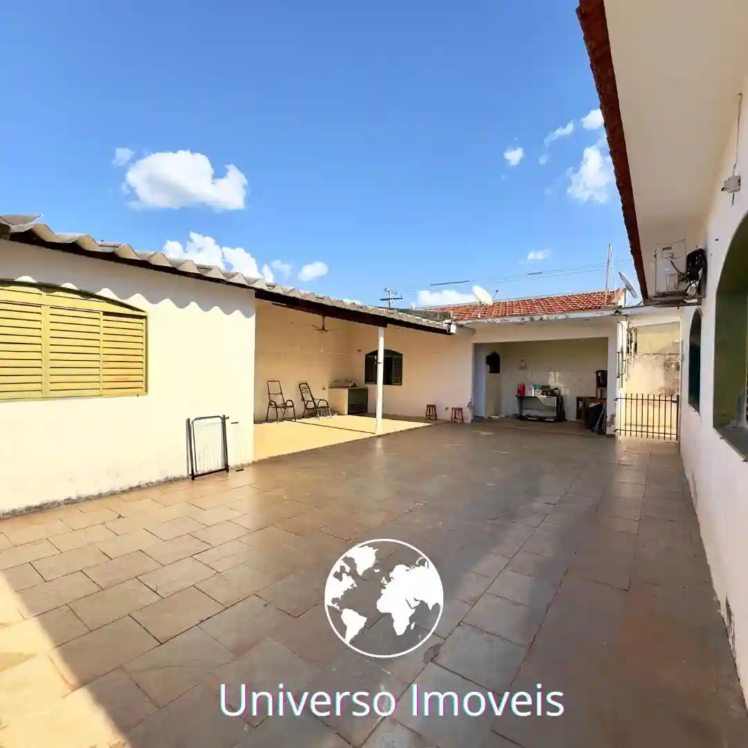 Casa com 3 quartos à venda, 227m² — foto 12 de 15