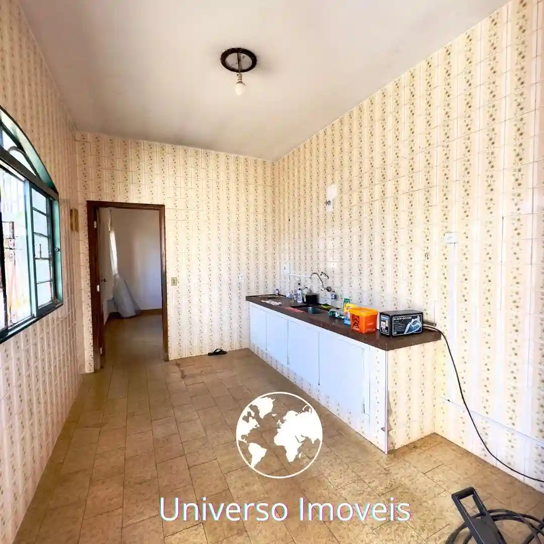 Casa com 3 quartos à venda, 227m² — foto 11 de 15