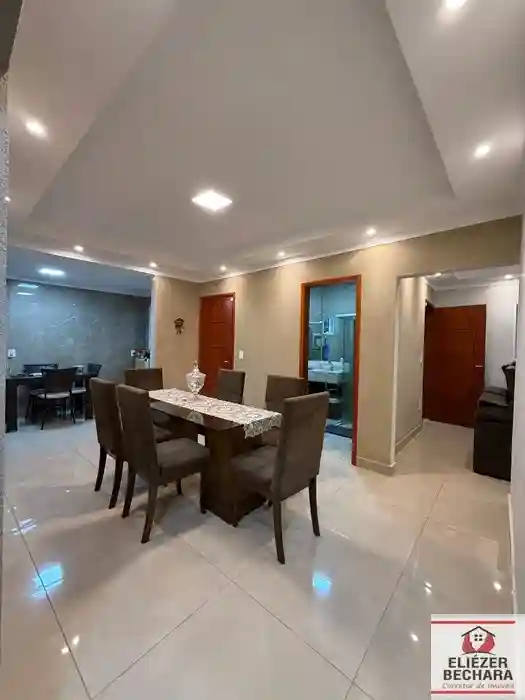 Casa com 3 quartos à venda, 105m² — foto 1 de 23