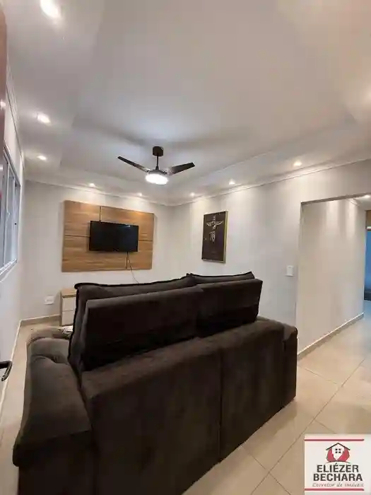 Casa com 3 quartos à venda, 105m² — foto 3 de 23