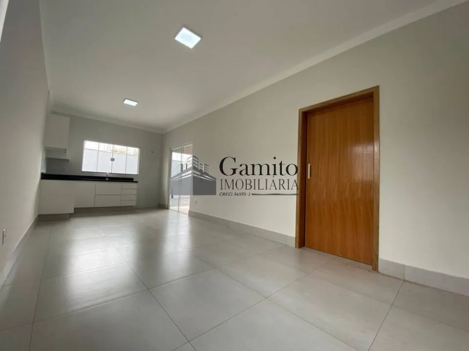 Casa à venda — foto 2 de 10
