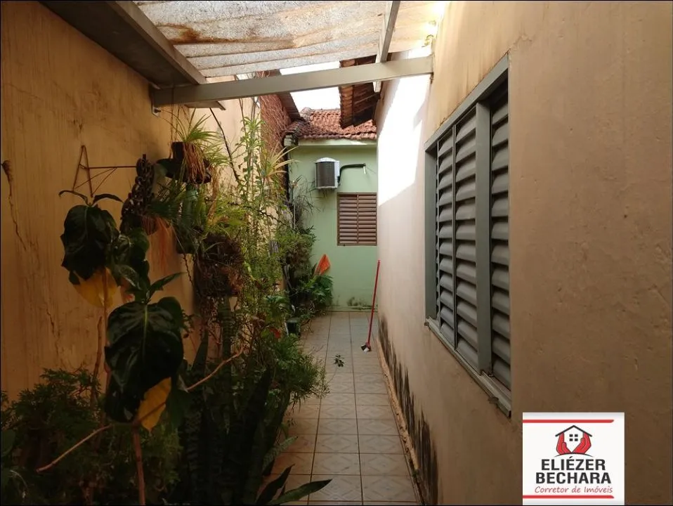 Casa à venda — foto 3 de 13