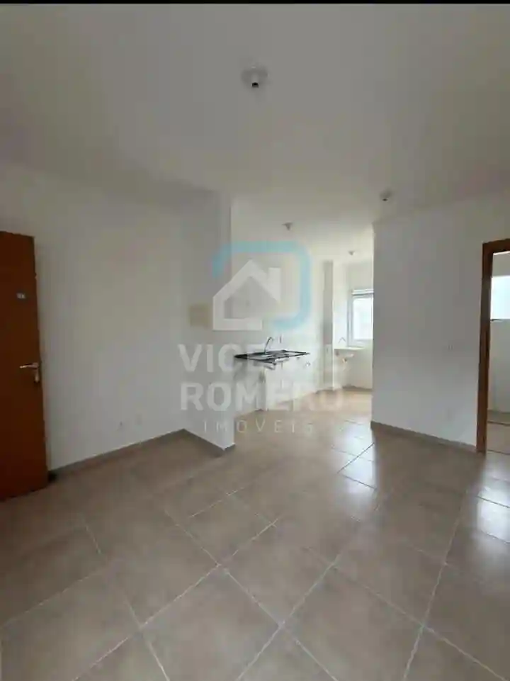 Apartamento com 2 quartos para aluguel, 45m² — foto 1 de 17