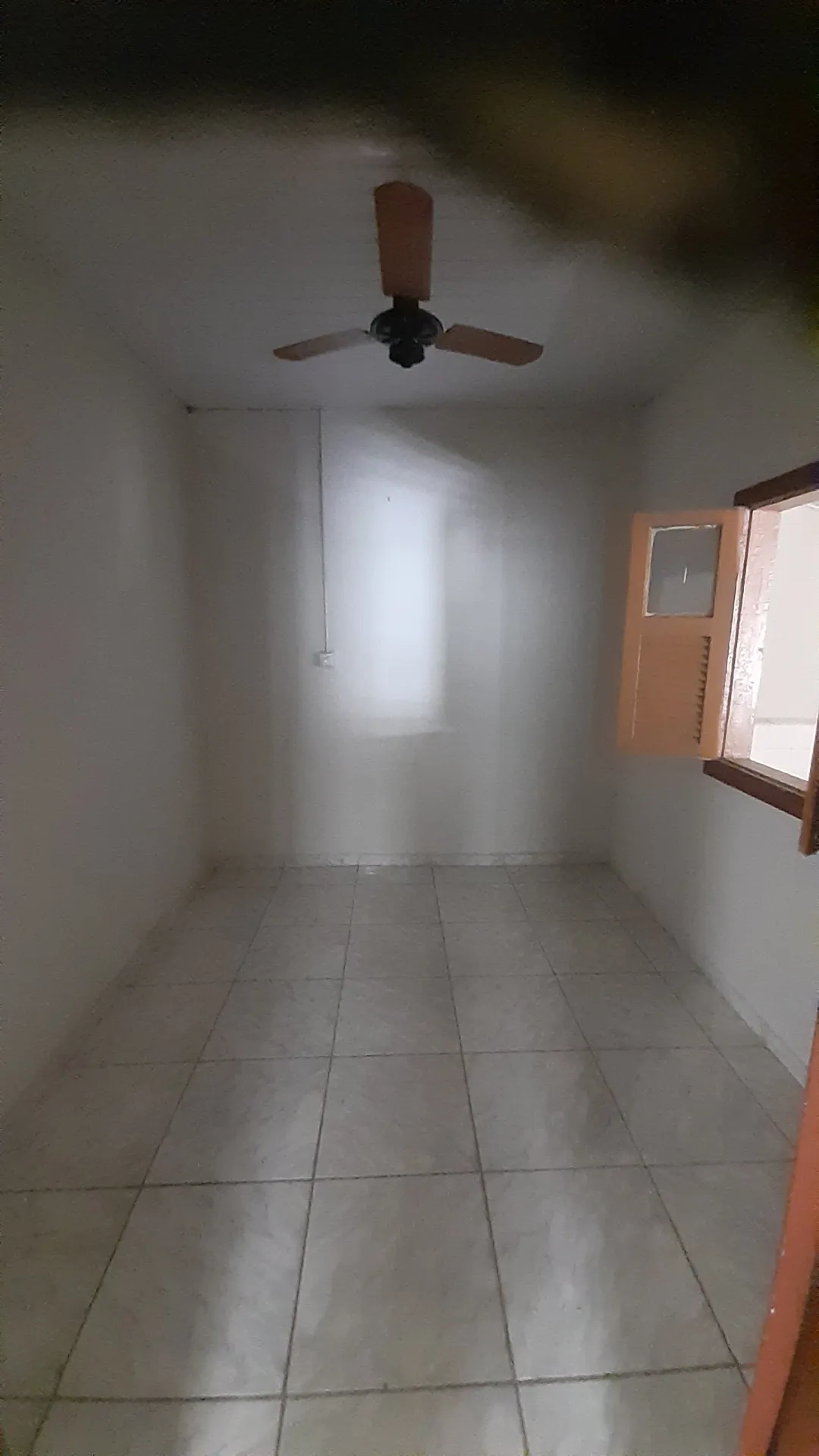 Casa com 3 quartos para aluguel, 40m² — foto 3 de 6