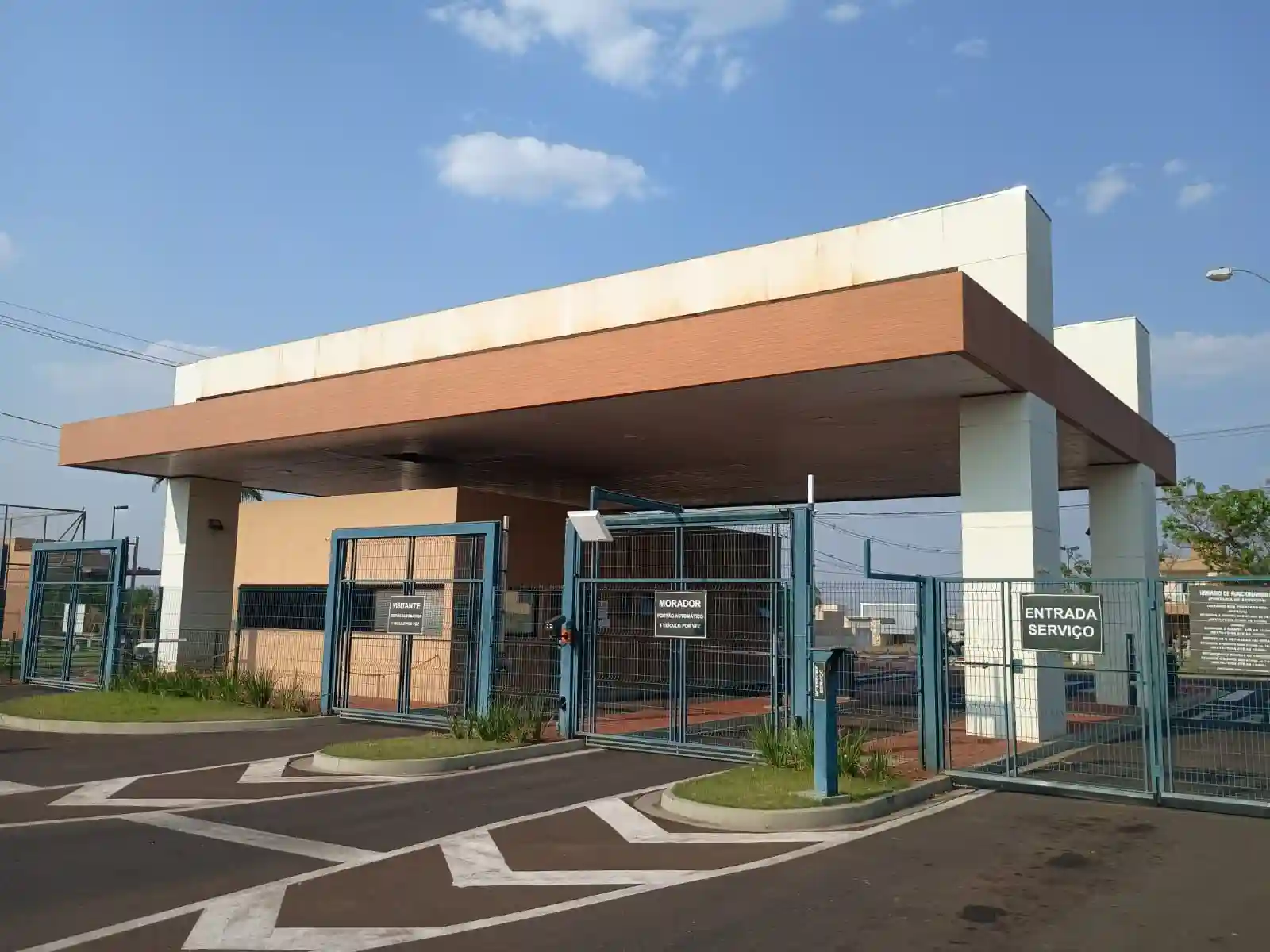 Terreno / Lote / Condomínio  à venda, 200m² — foto 4 de 15