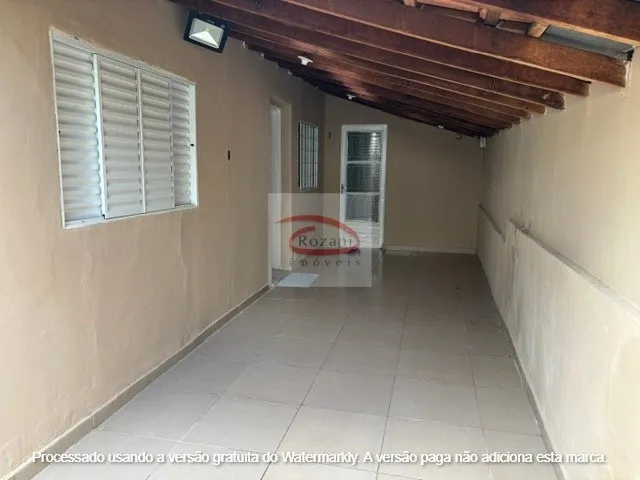 Casa com 2 quartos para aluguel, 60m² — foto 2 de 14