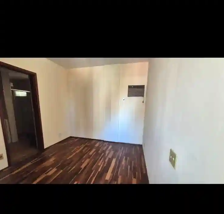 Apartamento com 3 quartos à venda, 105m² — foto 5 de 9
