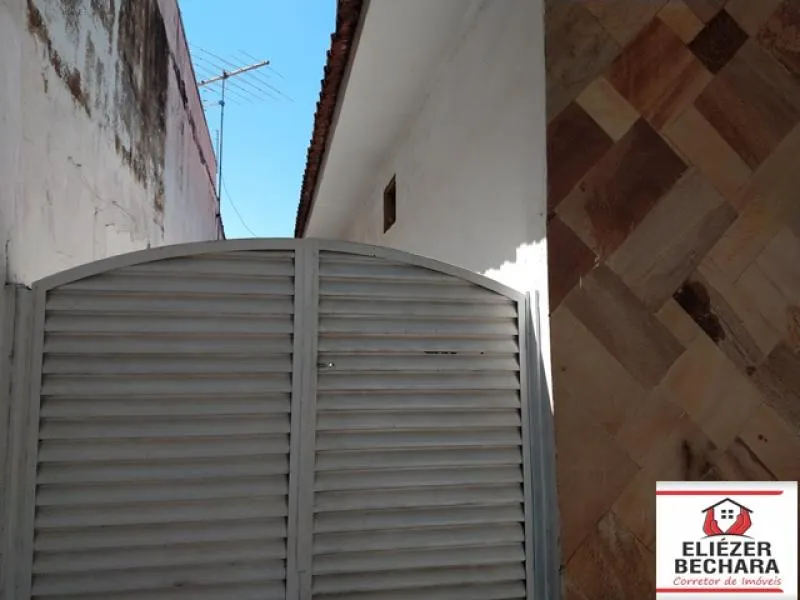 Casa à venda — foto 1 de 6
