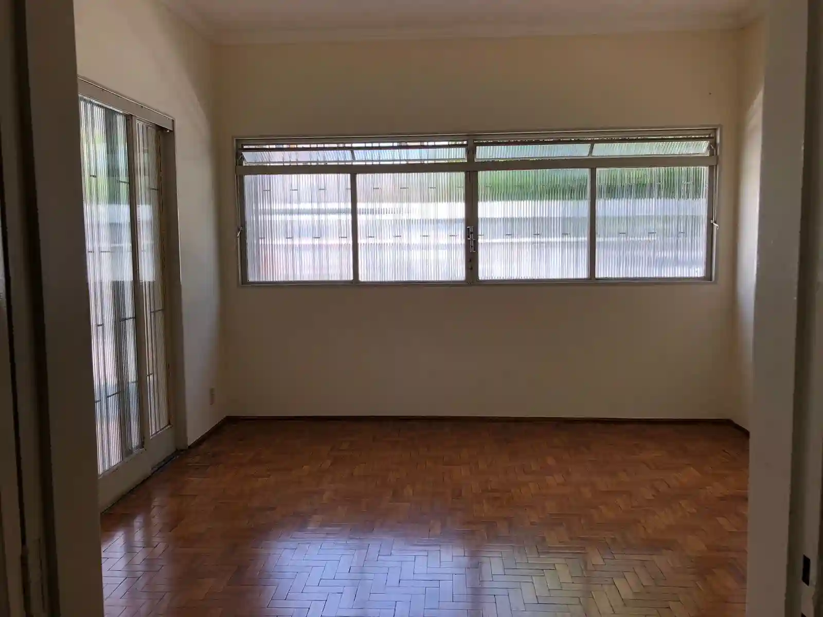 Casa à venda — foto 6 de 12