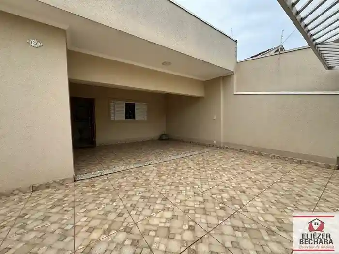Casa com 3 quartos à venda, 242m² — foto 28 de 29