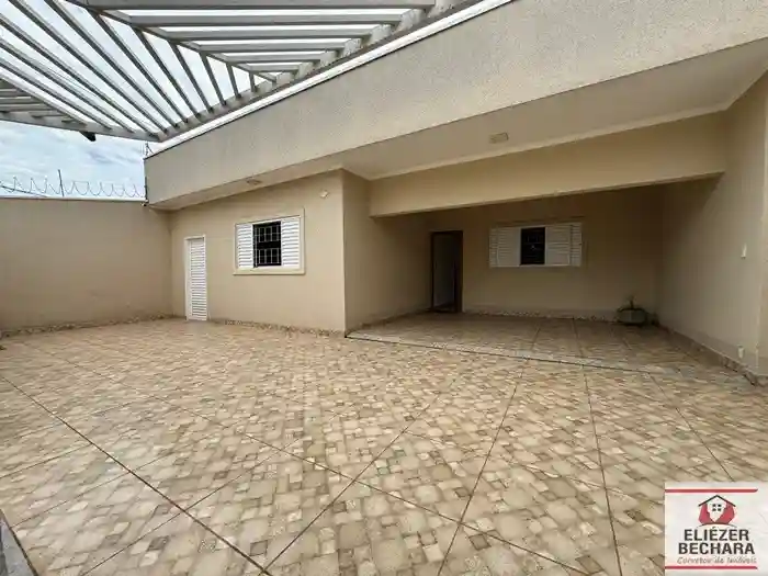 Casa com 3 quartos à venda, 242m² — foto 29 de 29