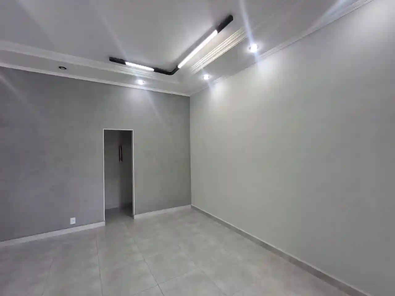 Loja / Salão / Ponto Comercial  para aluguel, 40m² — foto 3 de 4