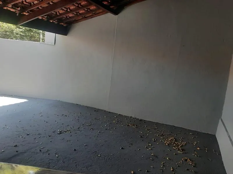 Casa à venda — foto 2 de 3