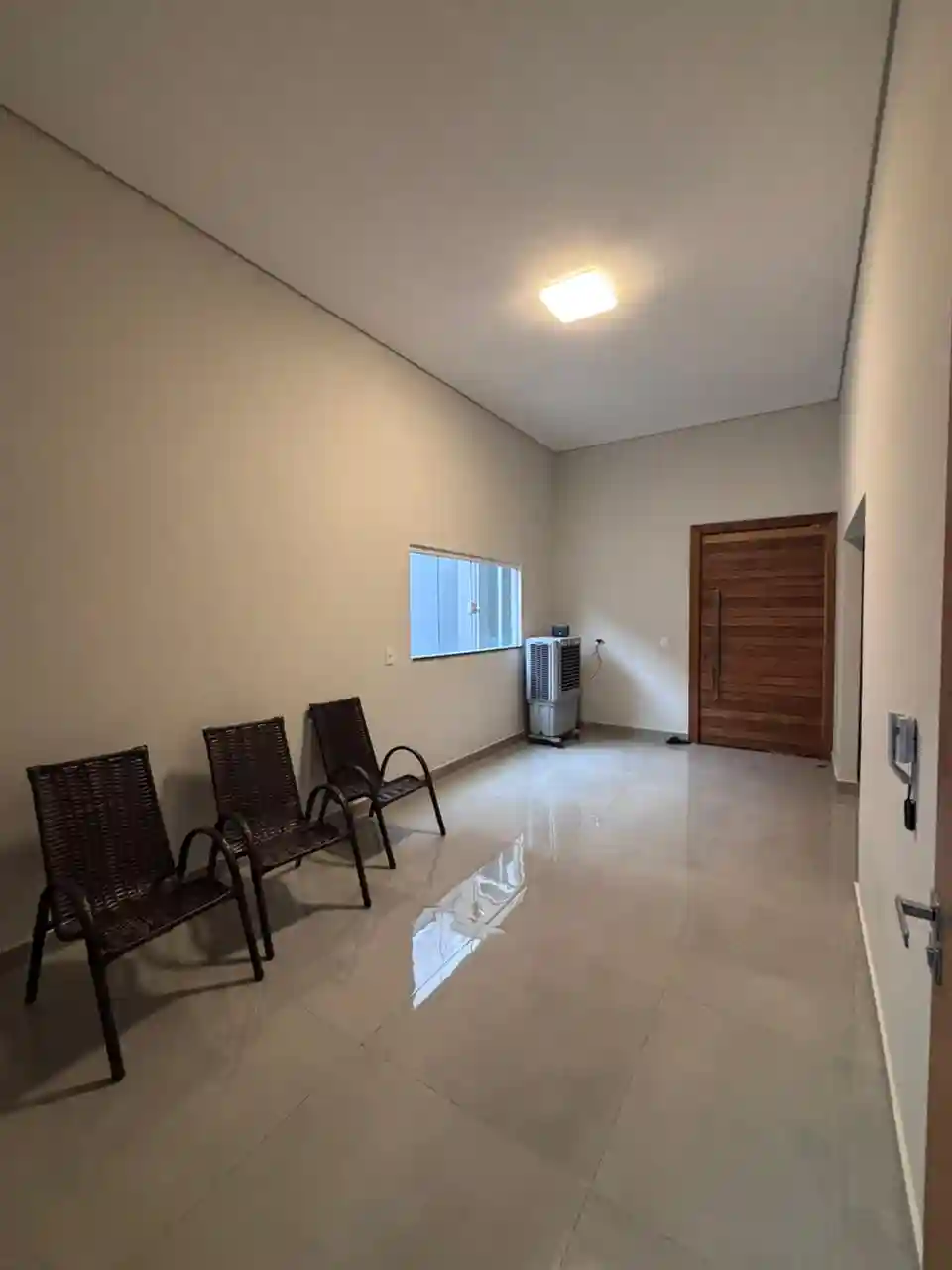 Casa com 3 quartos à venda, 200m² — foto 10 de 17