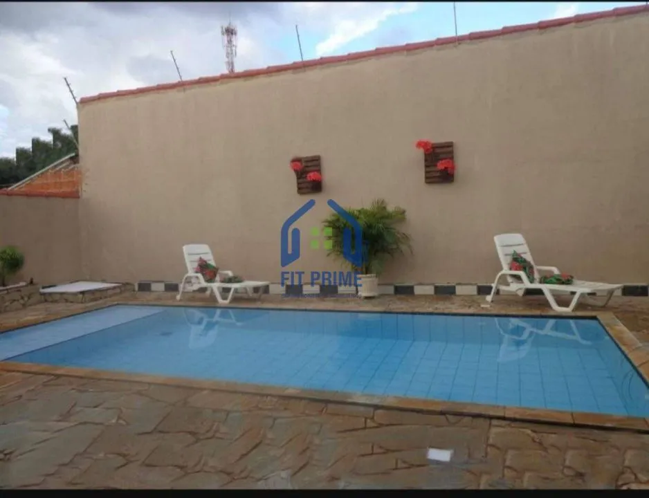 Casa à venda — foto 8 de 9