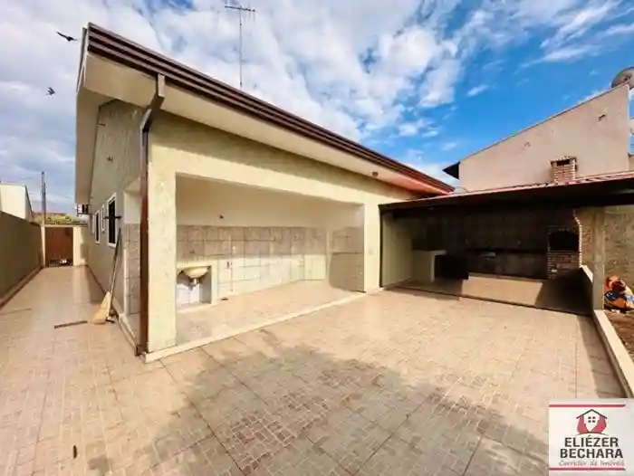 Casa com 3 quartos à venda, 141m² — foto 13 de 20