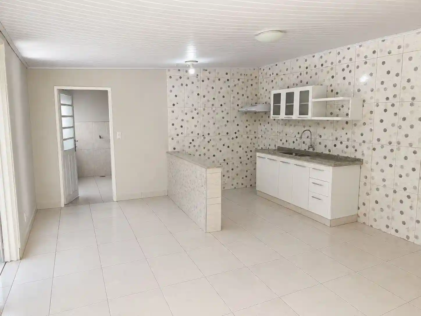 Casa com 2 quartos à venda, 180m² — foto 5 de 12