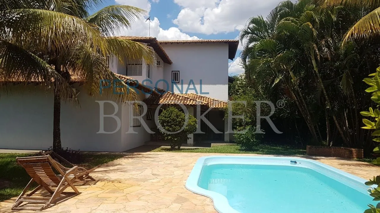 Casa de Condomínio com 3 quartos à venda, 450m² — foto 1 de 4