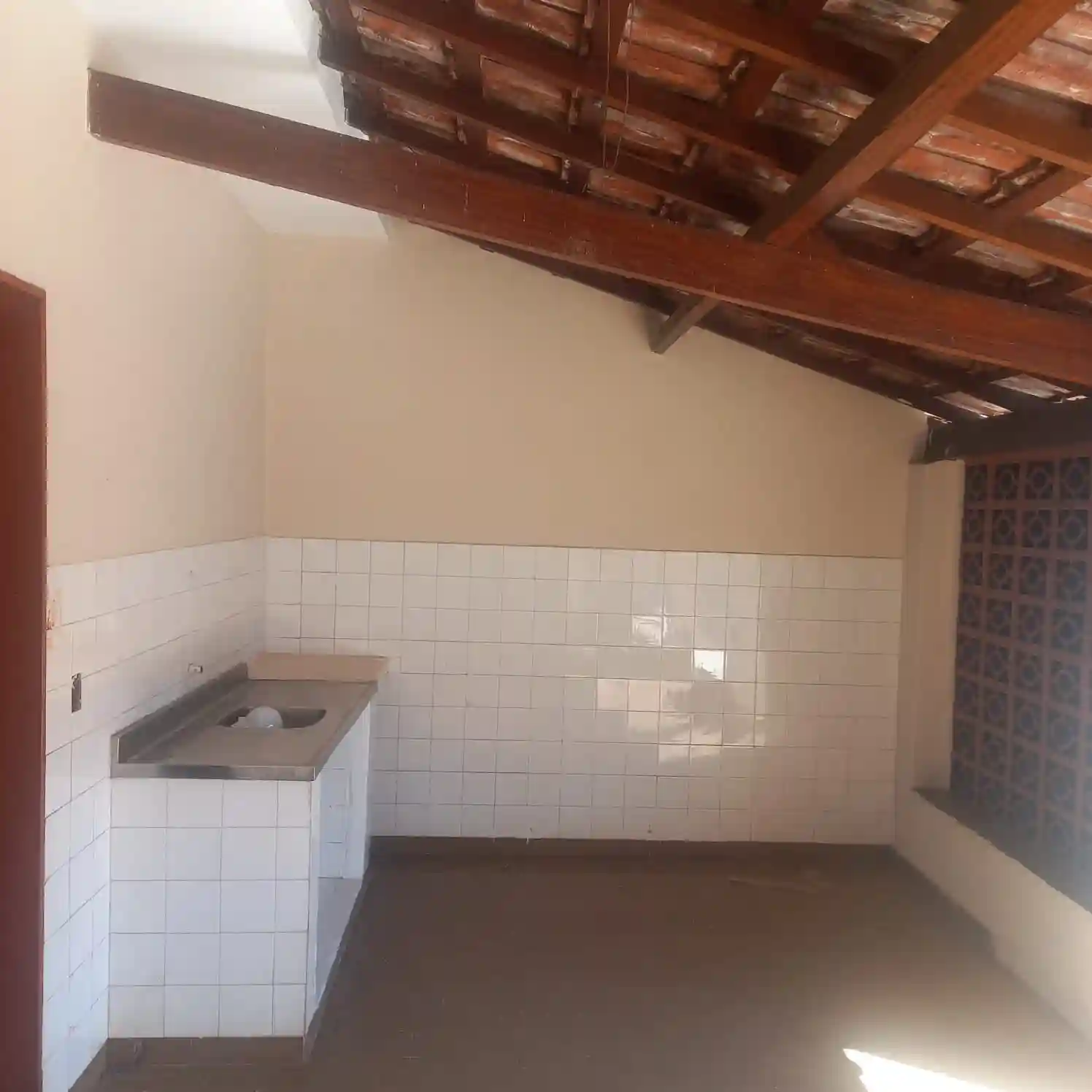 Casa Comercial com 2 quartos à venda, 140m² — foto 17 de 28