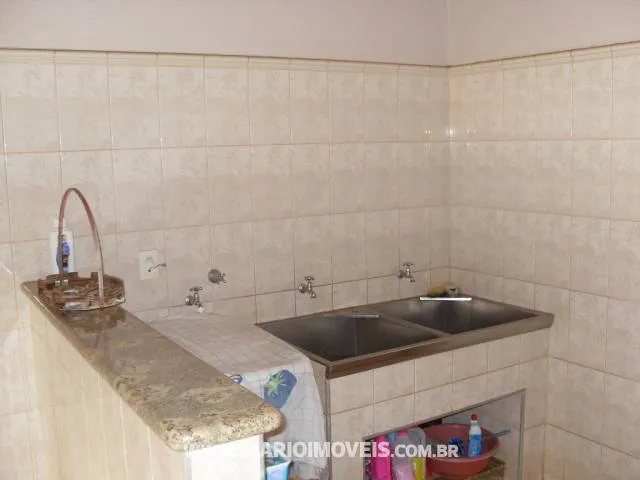 Casa com 3 quartos à venda, 300m² — foto 10 de 20