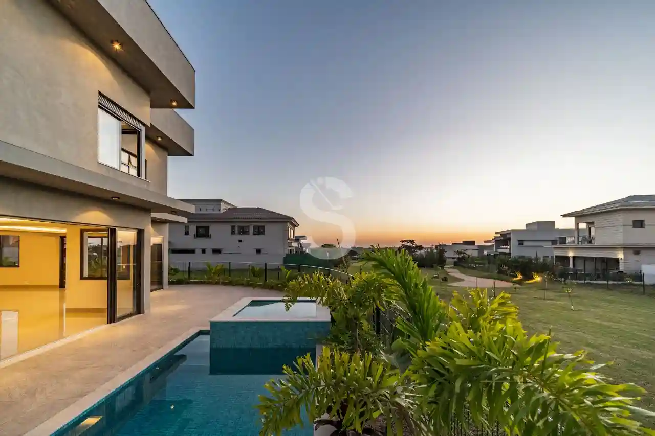 Casa de Condomínio com 5 quartos à venda, 550m² — foto 28 de 35