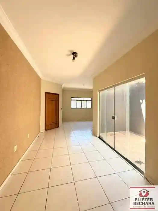 Casa com 3 quartos à venda, 150m² — foto 33 de 35