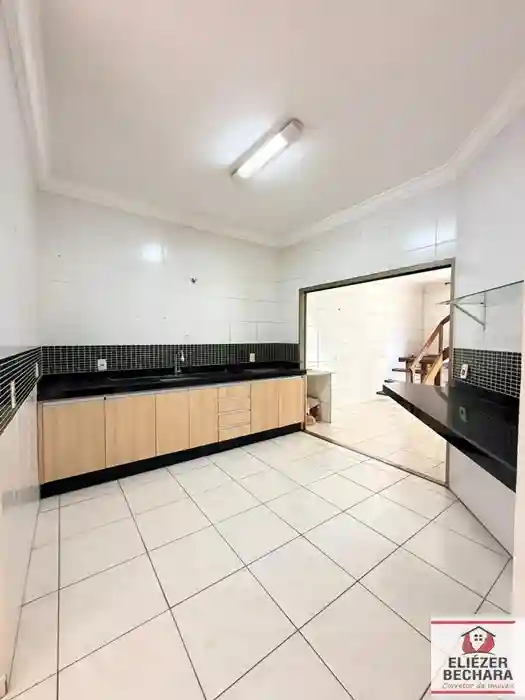 Casa com 3 quartos à venda, 150m² — foto 5 de 35
