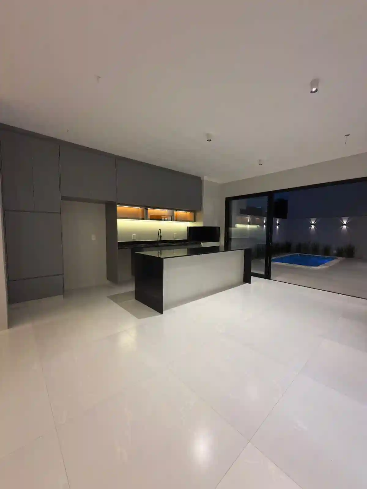 Casa de Condomínio com 3 quartos à venda, 145m² — foto 14 de 34