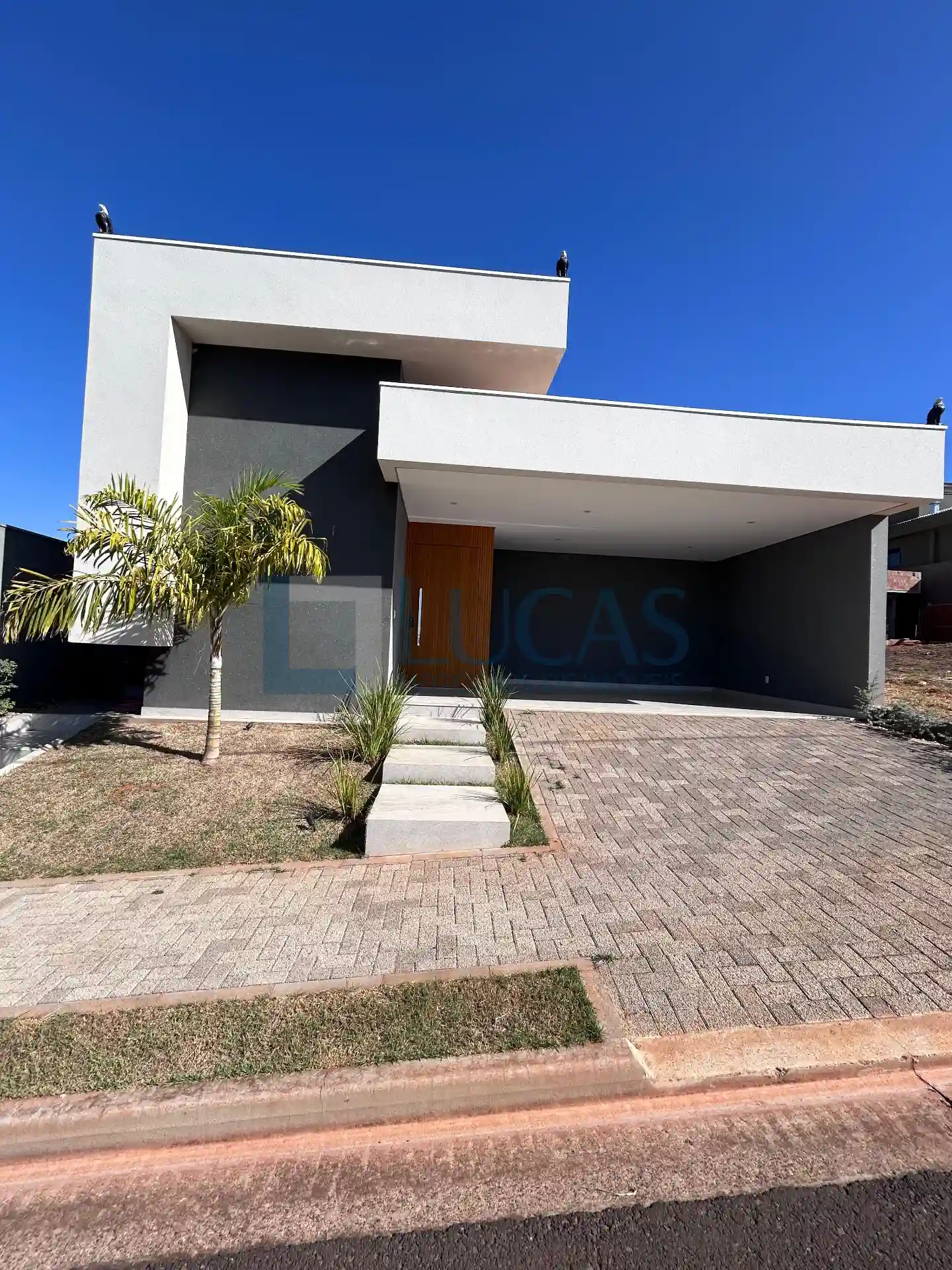 Casa de Condomínio com 3 quartos à venda, 170m² — foto 1 de 18