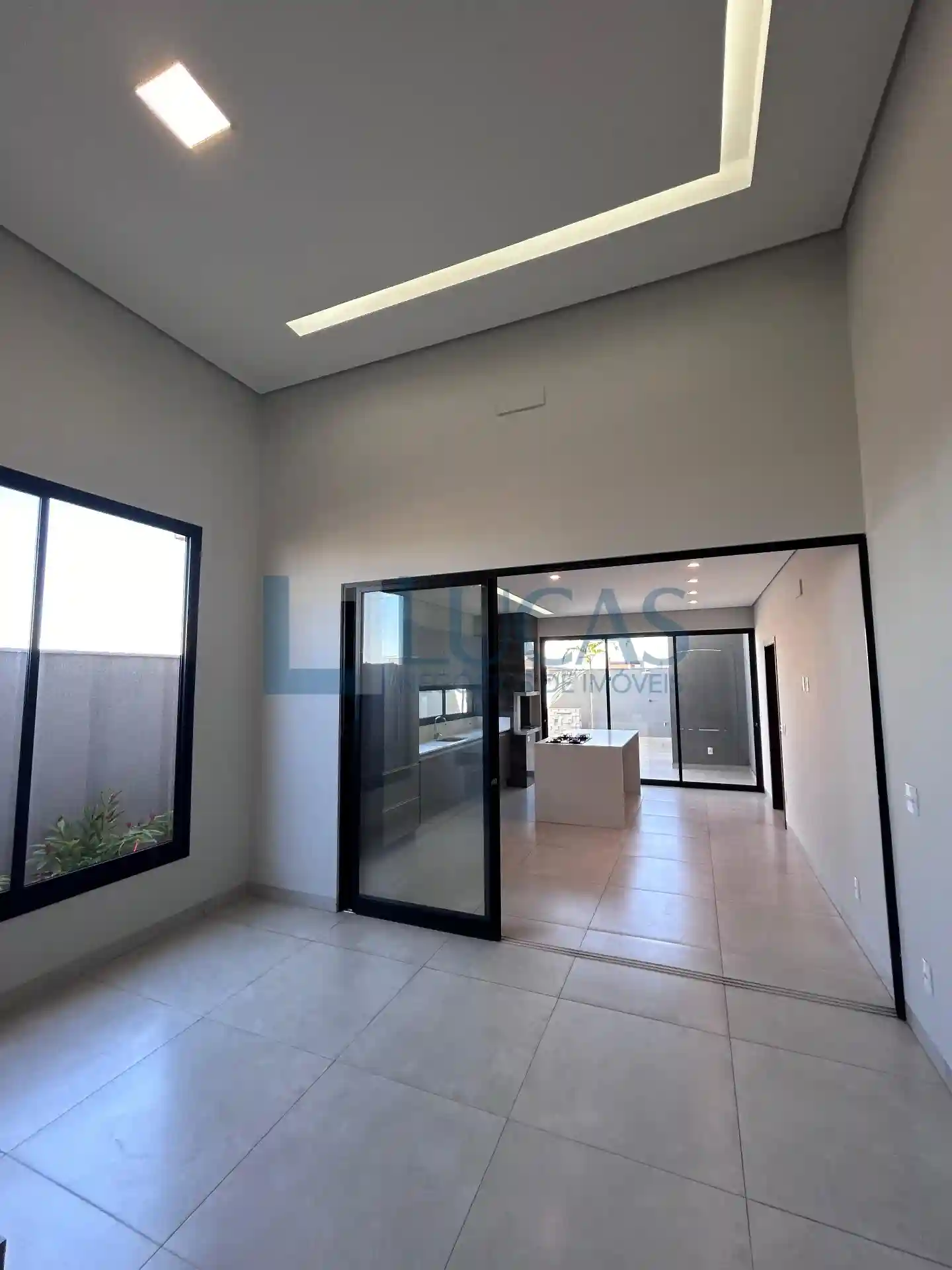 Casa de Condomínio com 3 quartos à venda, 170m² — foto 7 de 18