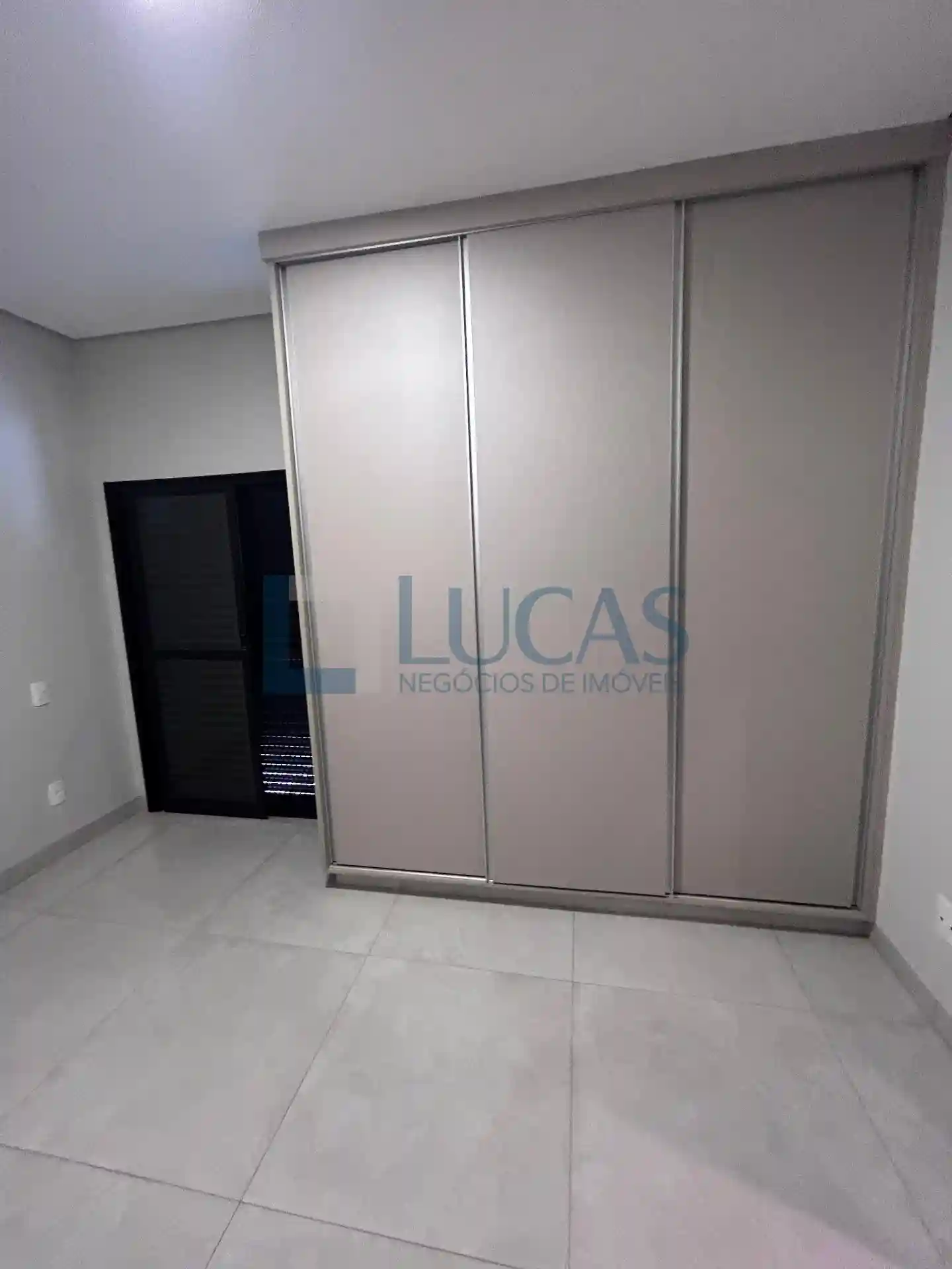 Casa de Condomínio com 3 quartos à venda, 170m² — foto 18 de 18