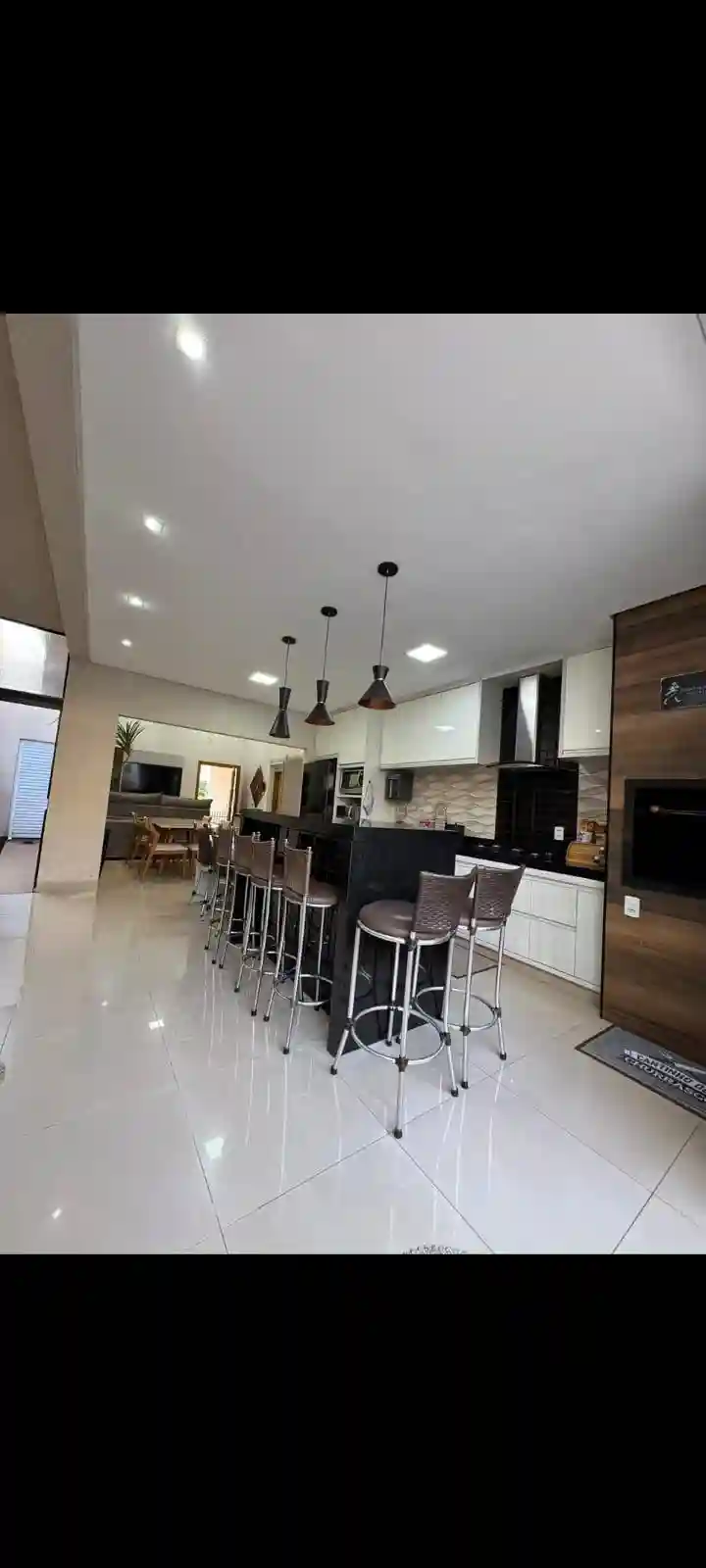 Casa de Condomínio com 3 quartos à venda, 253m² — foto 6 de 10