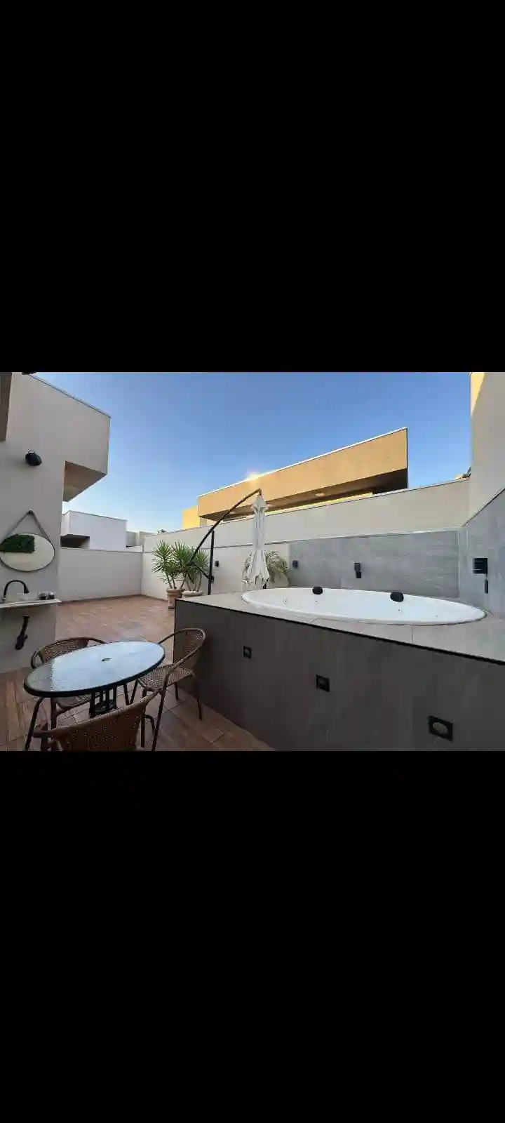Casa de Condomínio com 3 quartos à venda, 253m² — foto 9 de 10