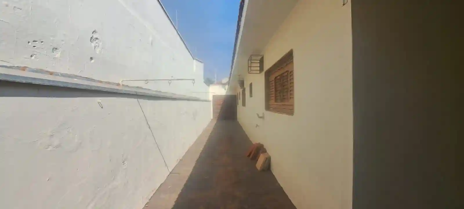 Casa com 3 quartos à venda, 360m² — foto 18 de 18