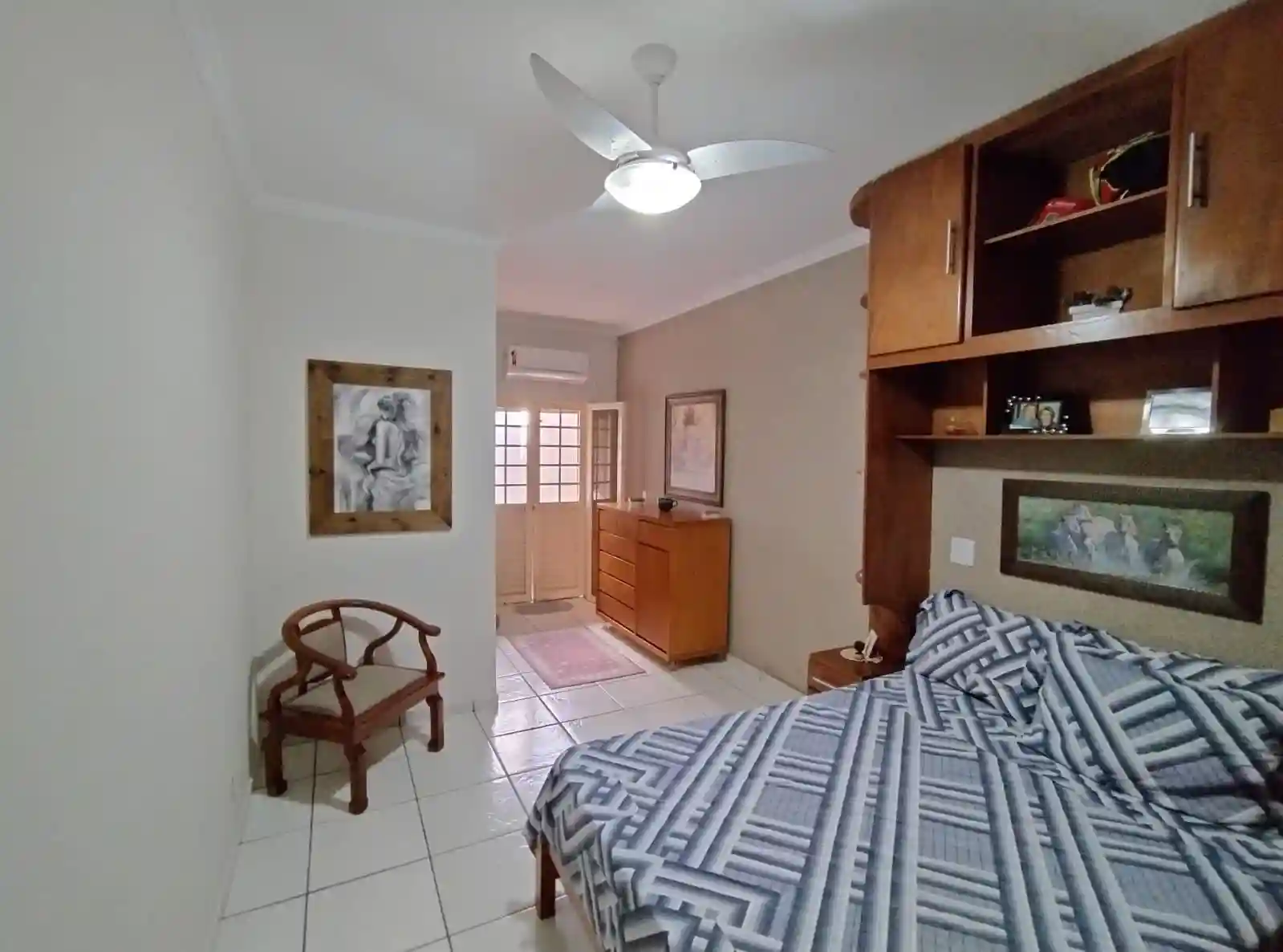 Casa com 4 quartos à venda, 217m² — foto 9 de 30