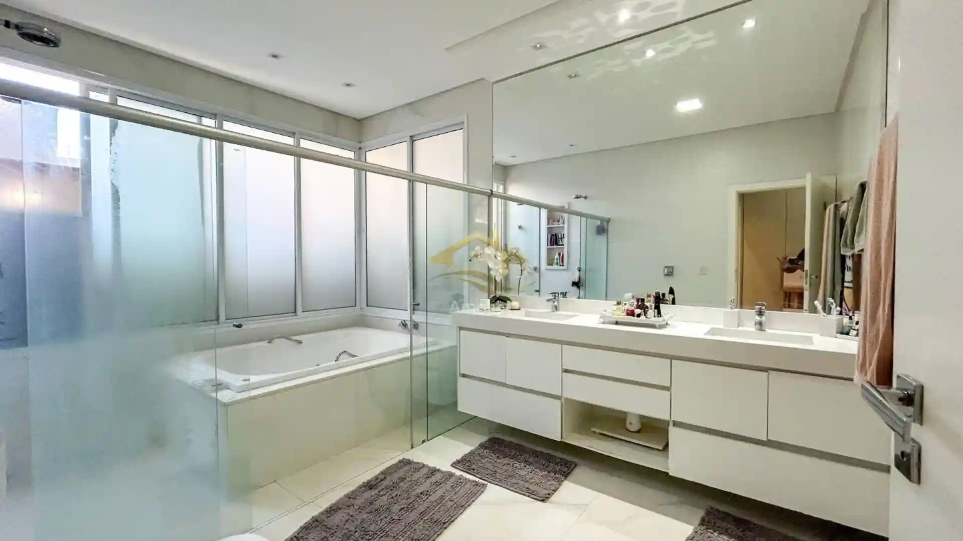 Casa de Condomínio com 3 quartos à venda, 191m² — foto 20 de 42
