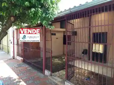 Casa com 2 quartos à venda, 180m² — foto 1 de 5