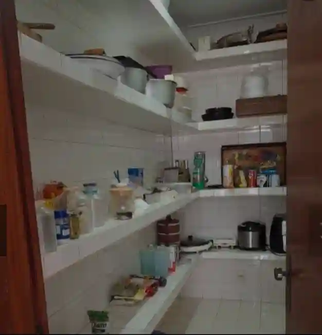 Sobrado com 4 quartos à venda, 435m² — foto 33 de 37