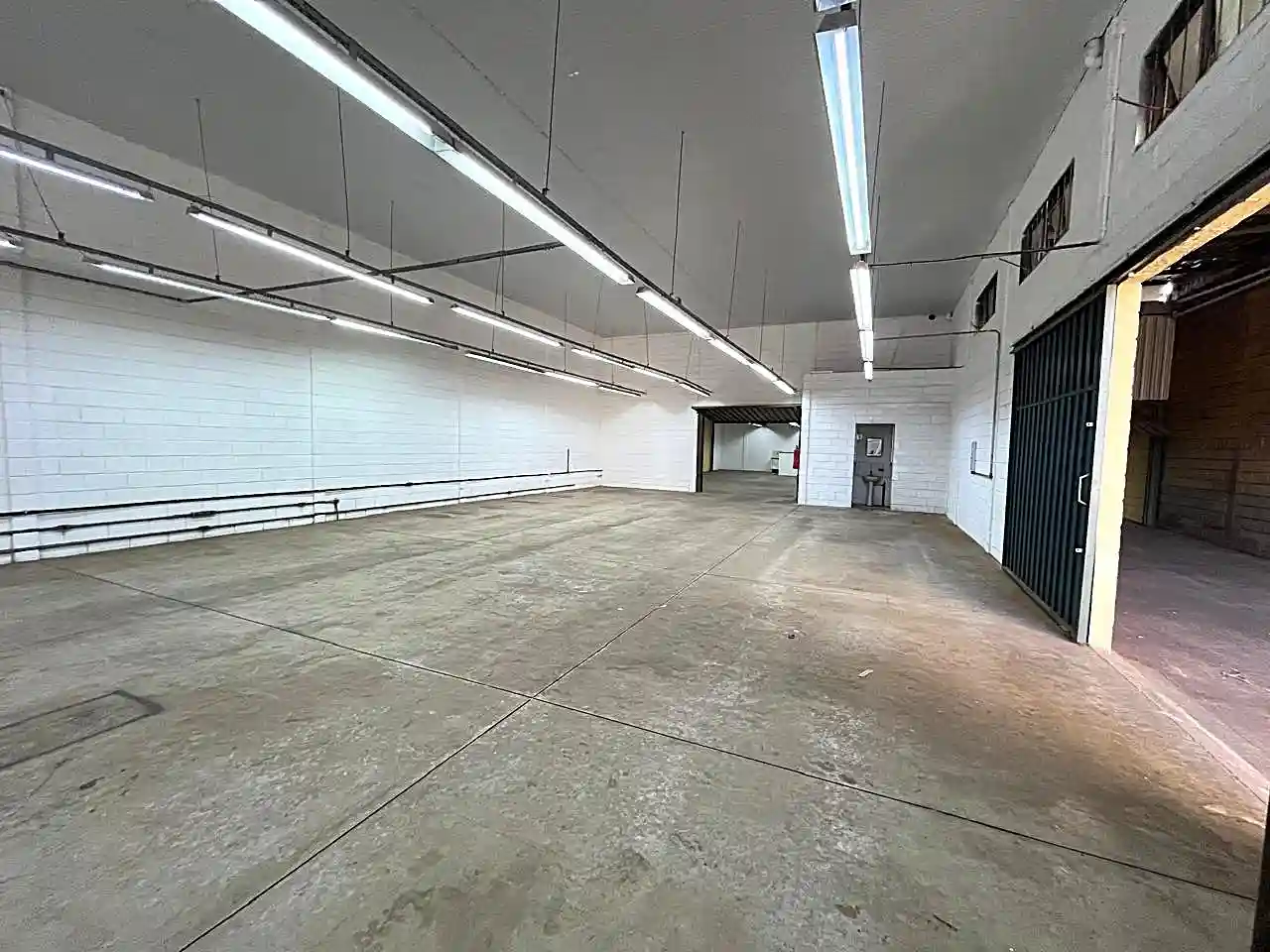 Loja / Salão / Ponto Comercial  para aluguel, 500m² — foto 4 de 20