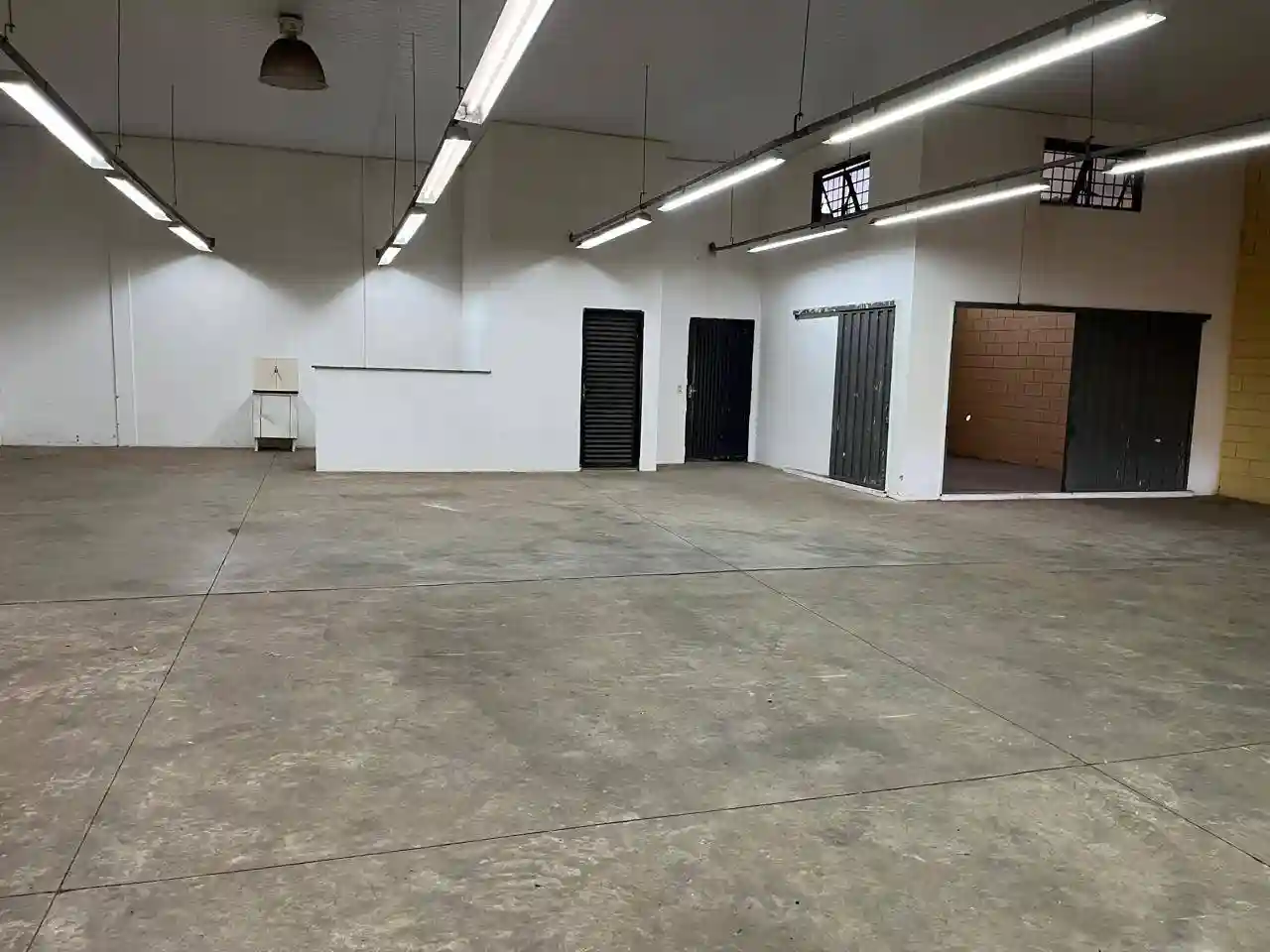 Loja / Salão / Ponto Comercial  para aluguel, 500m² — foto 6 de 20