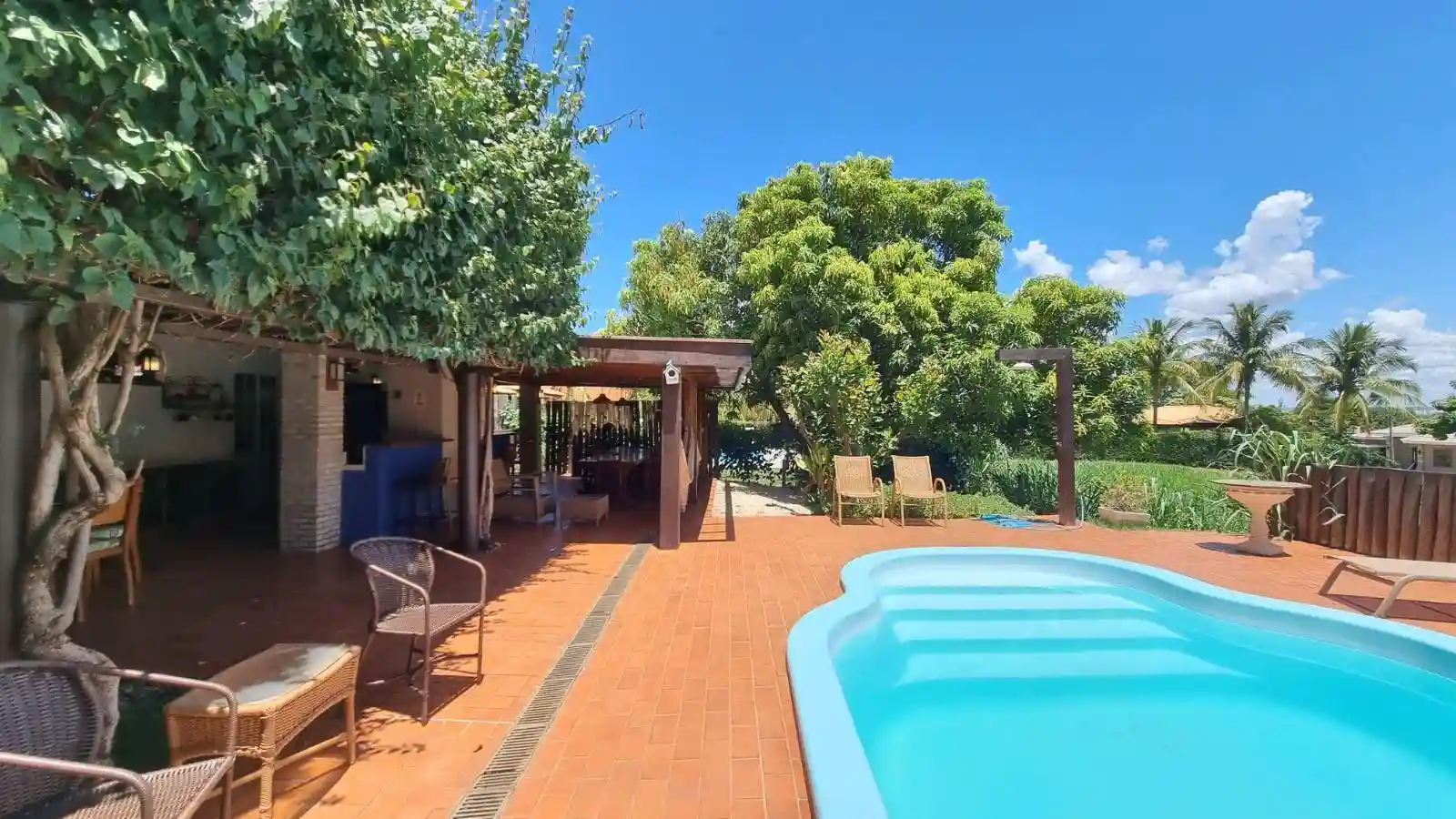 Fazenda / Sítio / Chácara com 4 quartos à venda, 1000m² — foto 4 de 31