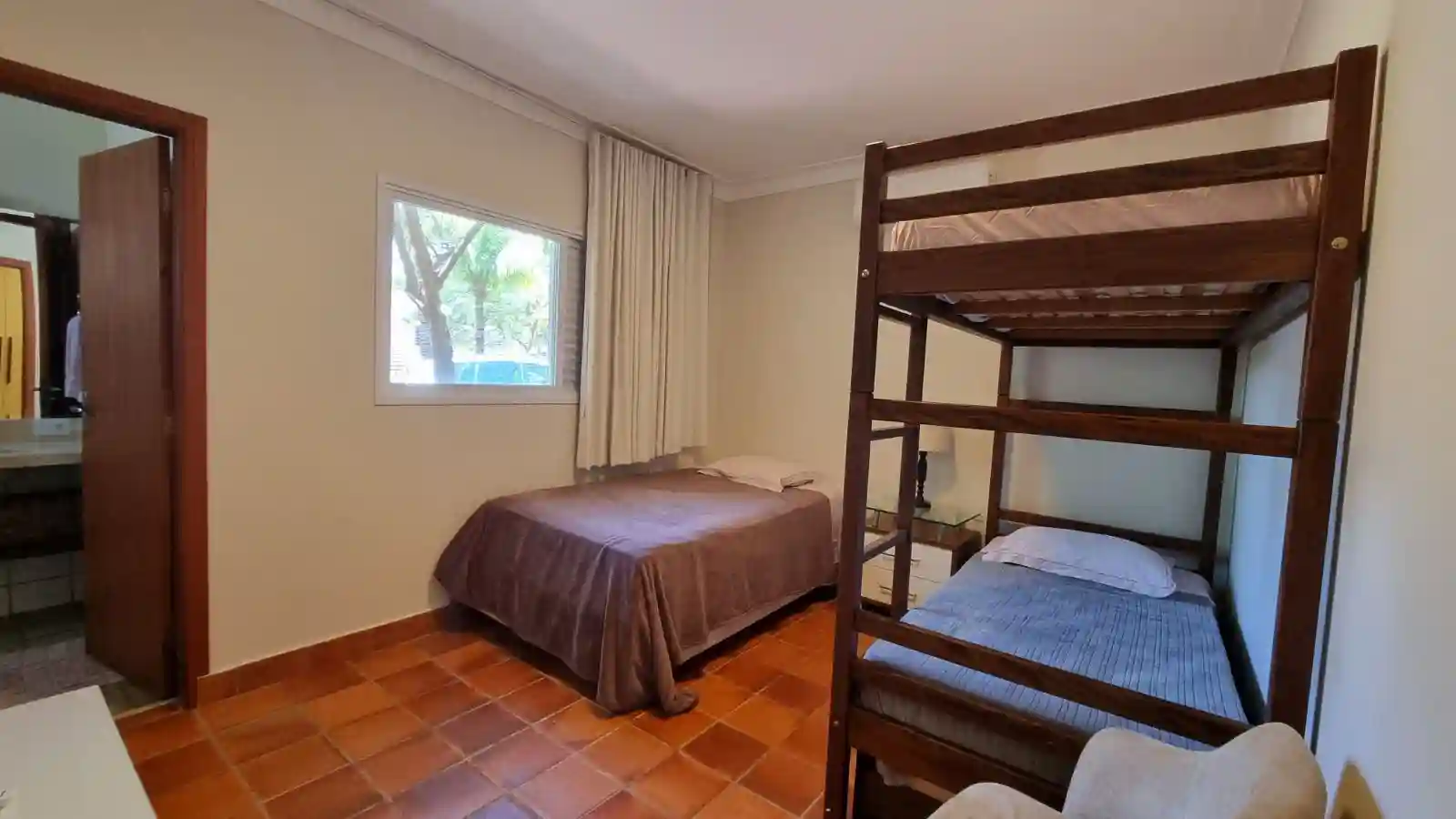 Fazenda / Sítio / Chácara com 4 quartos à venda, 1000m² — foto 28 de 31