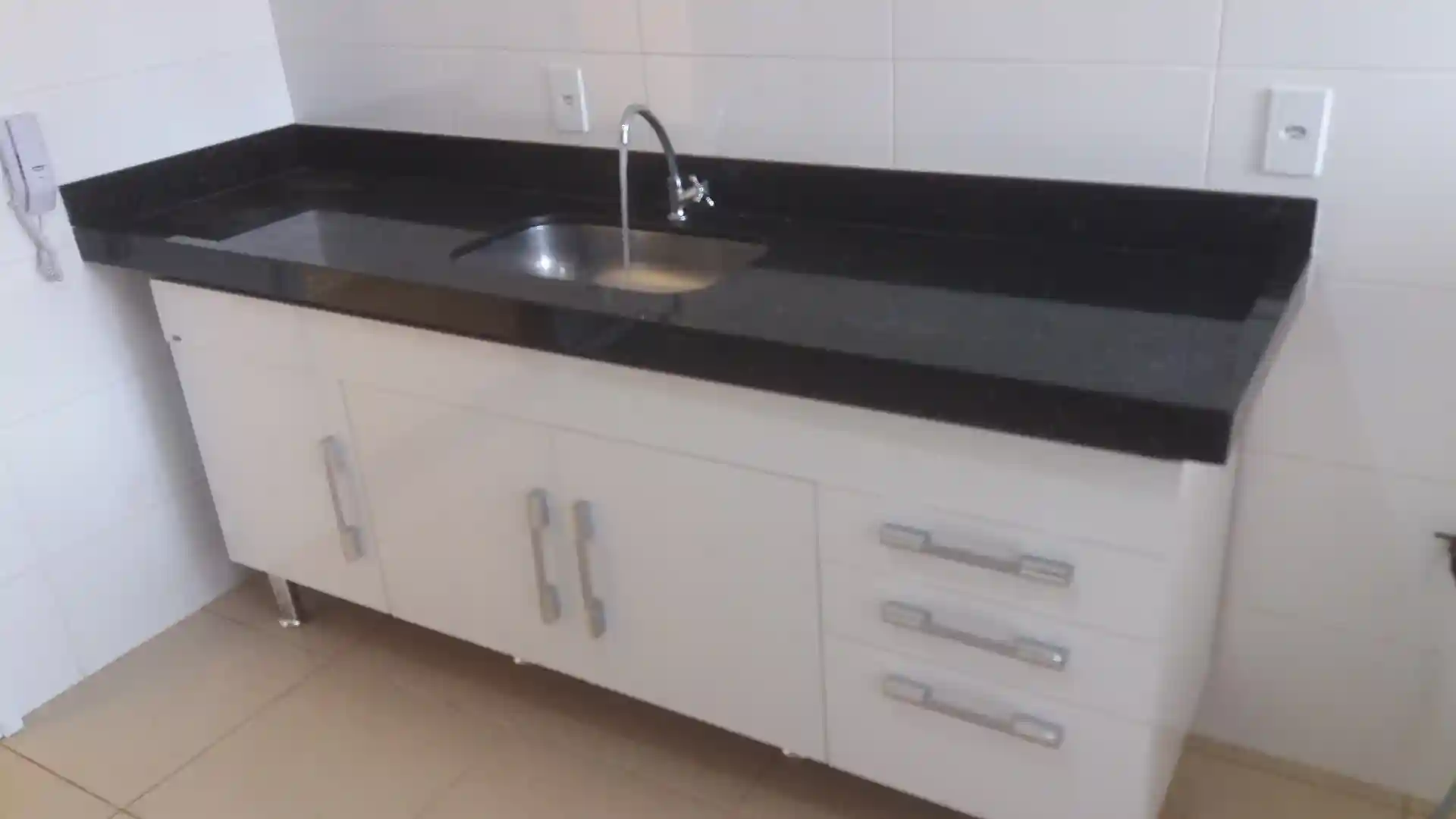 Apartamento com 2 quartos à venda, 70m² — foto 8 de 25