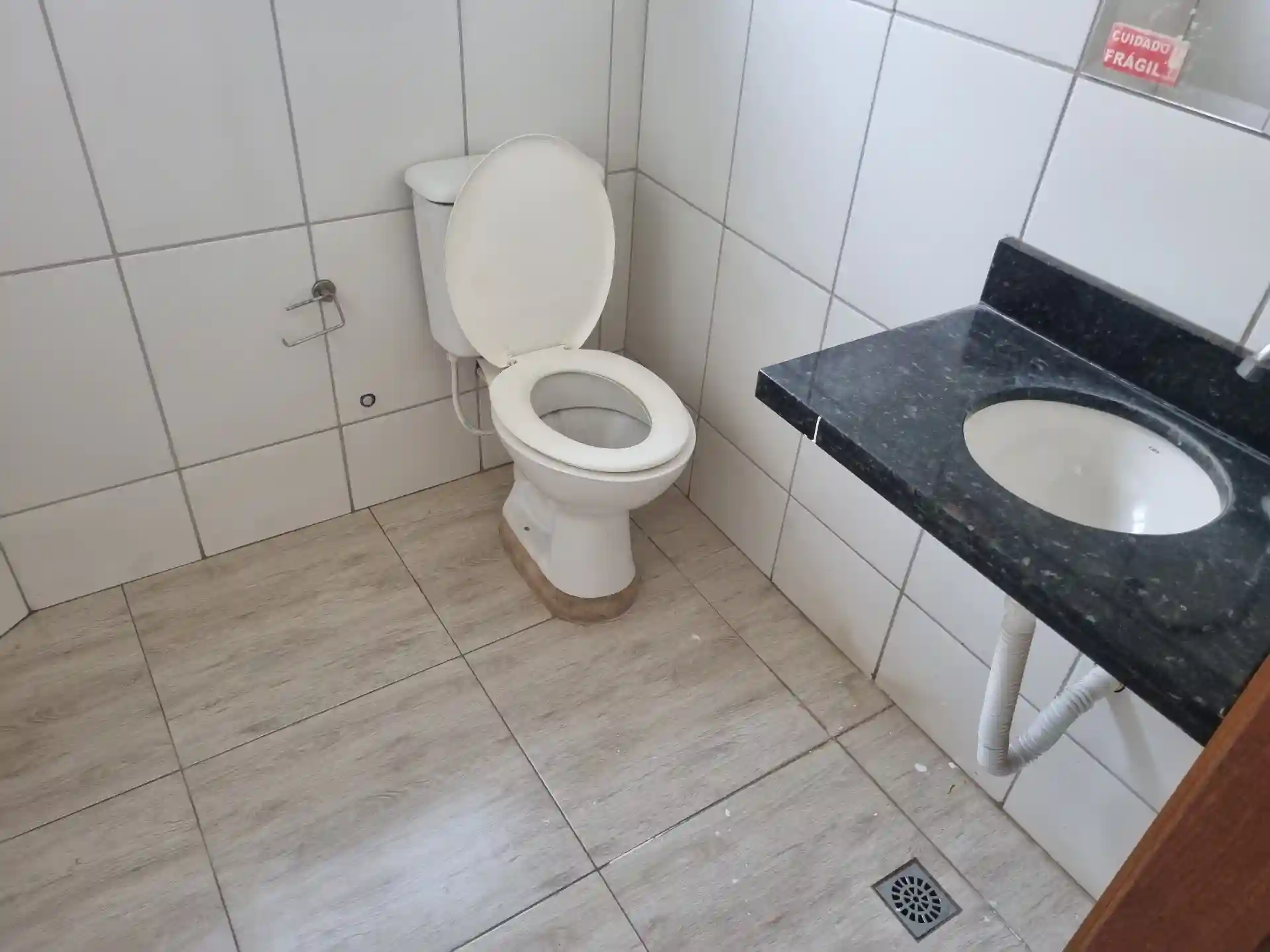 Galpão / Depósito / Armazém  para aluguel, 930m² — foto 22 de 25