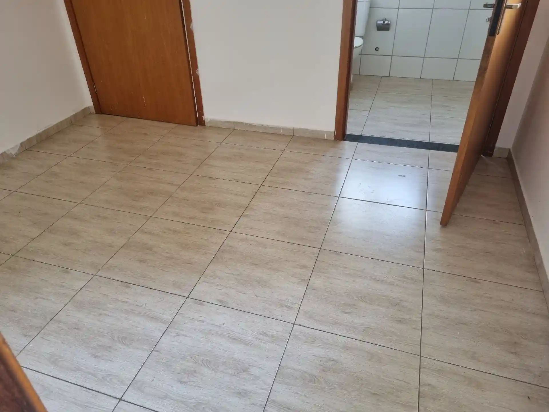 Galpão / Depósito / Armazém  para aluguel, 930m² — foto 24 de 25