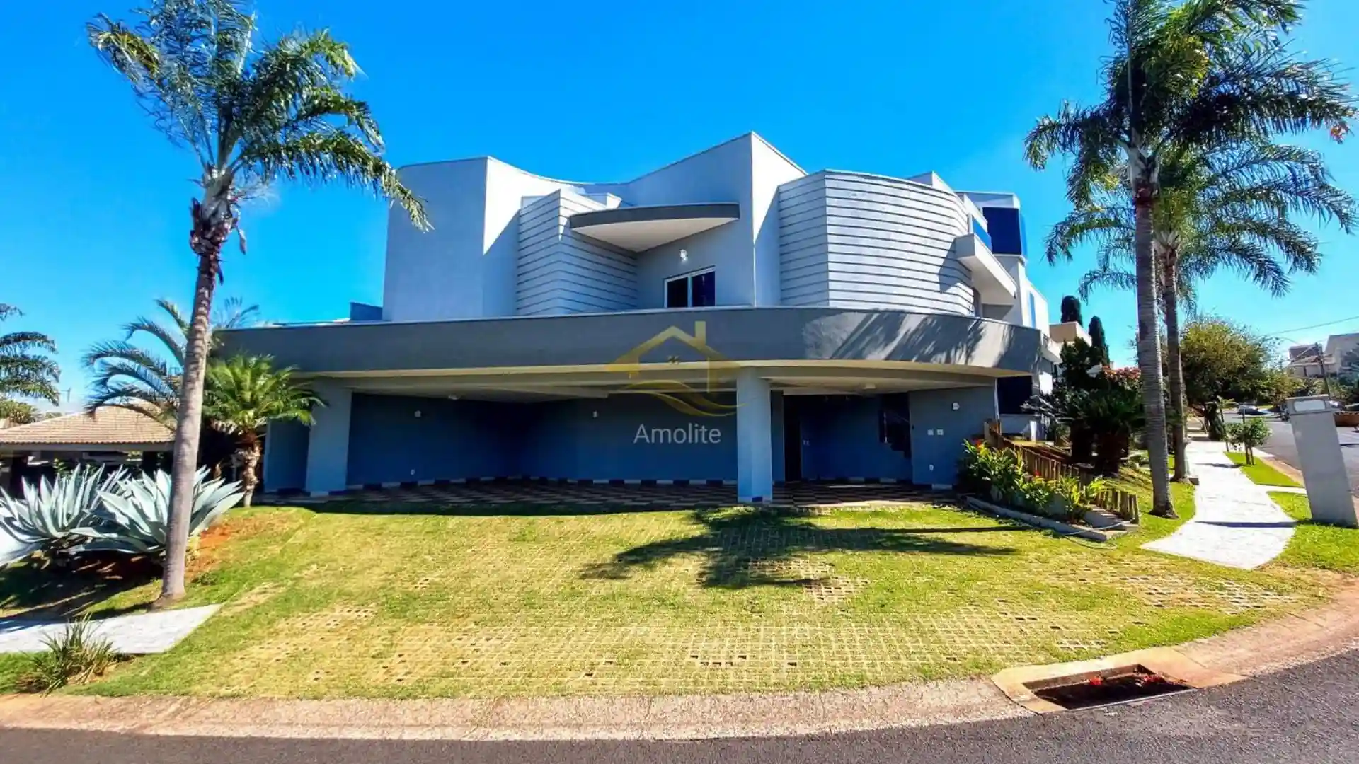 Casa de Condomínio com 3 quartos à venda, 314m² — foto 3 de 43