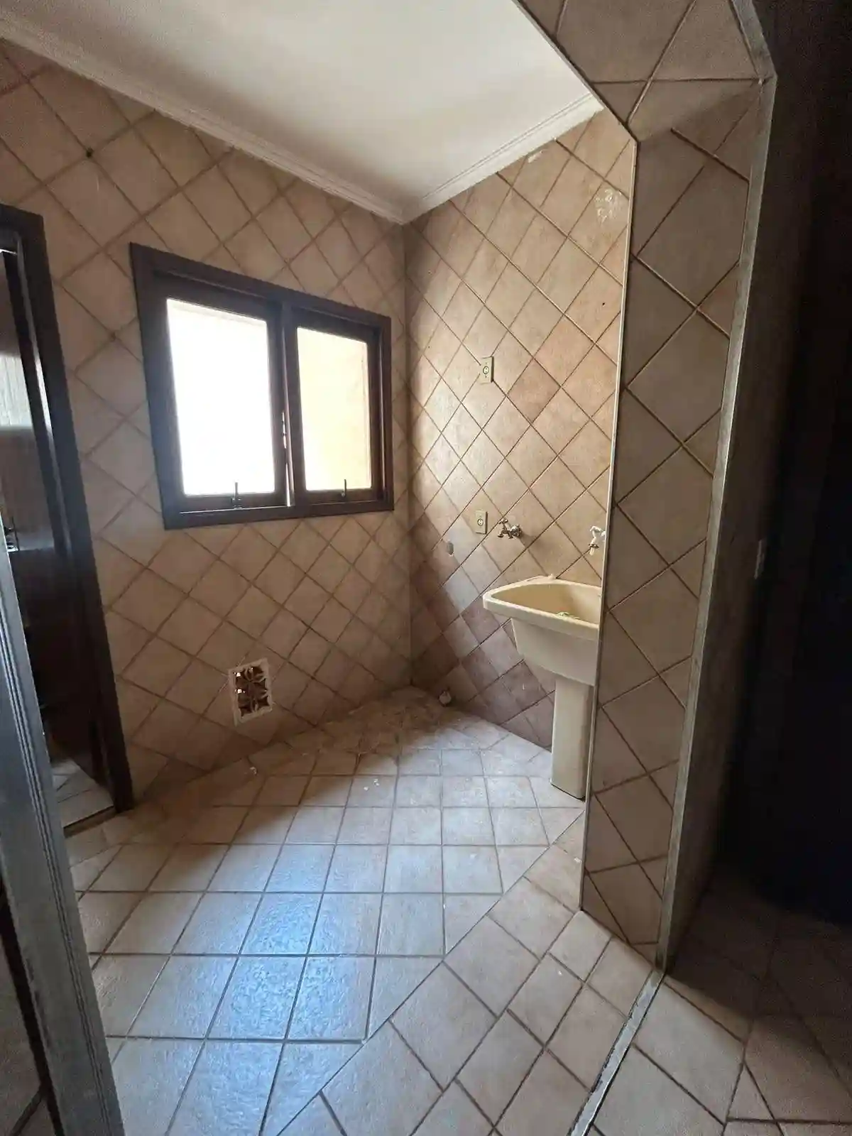 Apartamento com 3 quartos à venda, 86m² — foto 9 de 17
